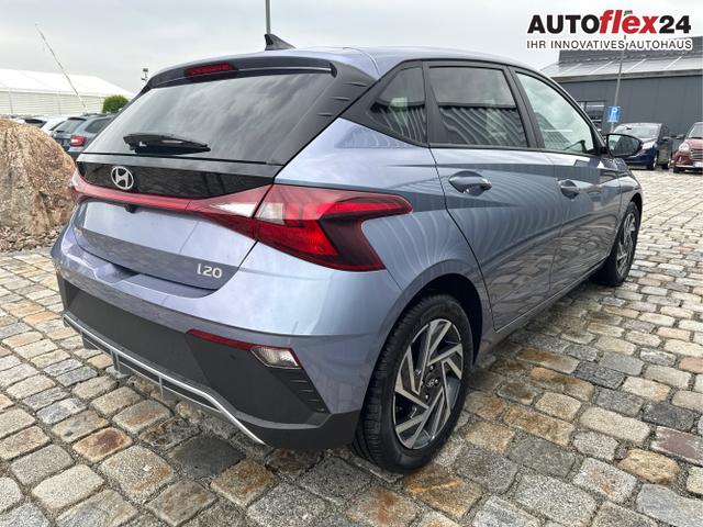 Hyundai / i20 / Blau / / / 