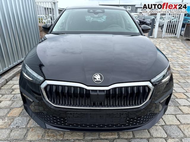 Vorlauffahrzeuge Skoda Scala - Extra 1,5 TSI DSG 150 PS-5 Jahre Garantie-Anh&auml;ngerkupplung-2 Zonen Klimaautomatik-R&uuml;ckfahrkamera-Sitzheizung-Sofort