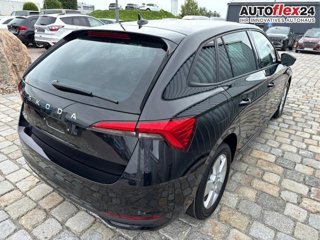 Skoda / Scala / Schwarz / / / 