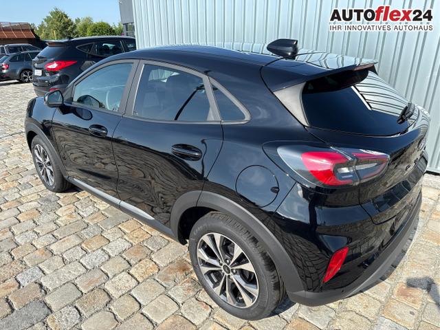 Ford / Puma / Schwarz / / / 