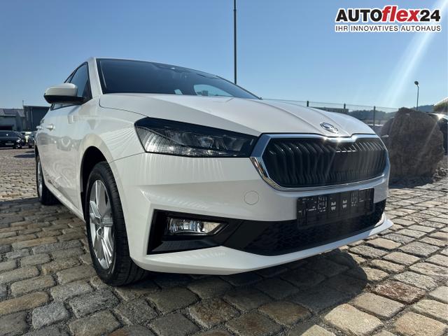 Skoda / Fabia / Wei&szlig; / / / , Beispielbilder, ggf. teilweise mit Sonderausstattung