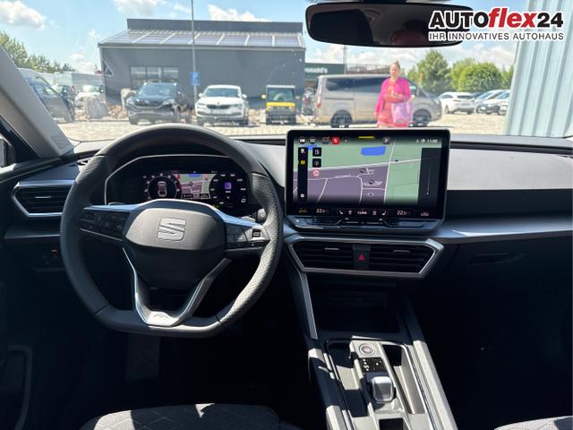 Seat / Leon Sportstourer / Blau / / / 