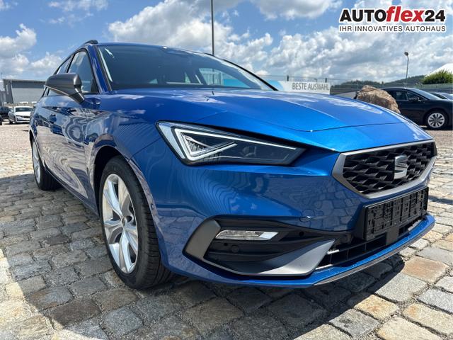 Seat / Leon Sportstourer / Blau / / / 