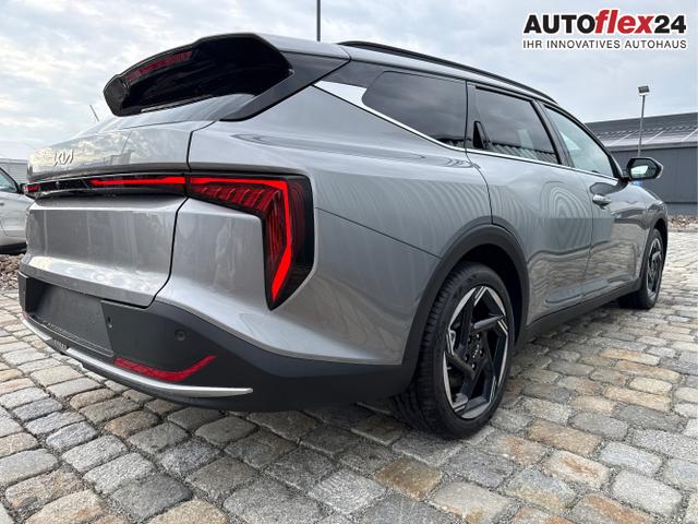 Kia / K4 Sportswagon / Silber / / / , Beispielbilder, ggf. teilweise mit Sonderausstattung