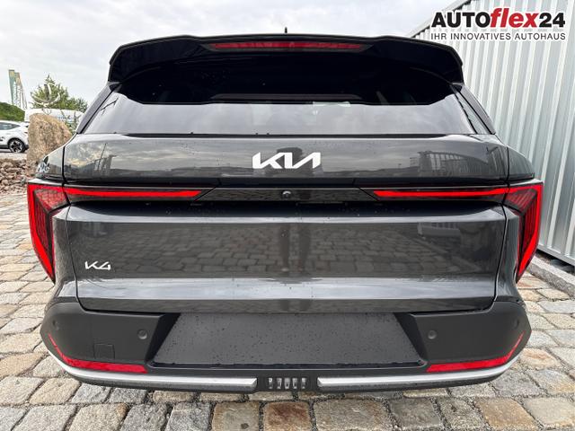 Kia / K4 Sportswagon / Silber / / / , Beispielbilder, ggf. teilweise mit Sonderausstattung