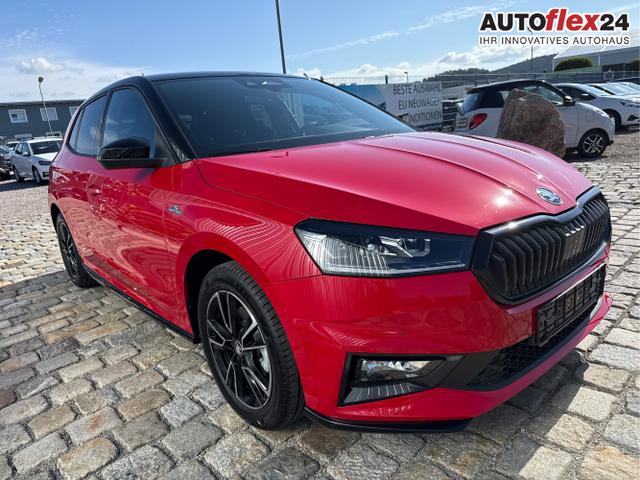 Skoda / Fabia / Rot / / / 