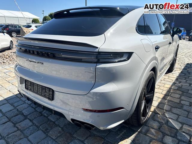 Porsche / Cayenne / Beige / / / 