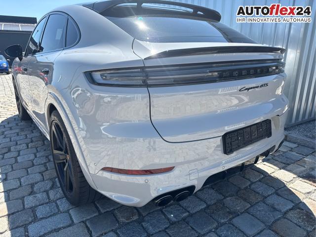 Porsche / Cayenne / Beige / / / 