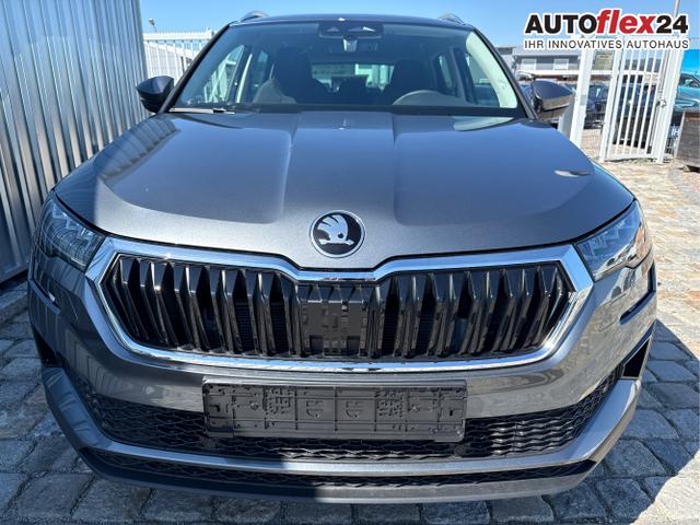 Vorlauffahrzeuge Skoda Karoq - EXTRA 2,0 TDI 4x4 150 PS DSG -5 Jahre Garantie-Anh&auml;ngerkupplung-ACC Tempomat-NAVI-AppleCarPlay-AndroidAuto-Sunset-2-Zonen-Klima-17''Alu-R&uuml;ckfahrkamera-Sofort