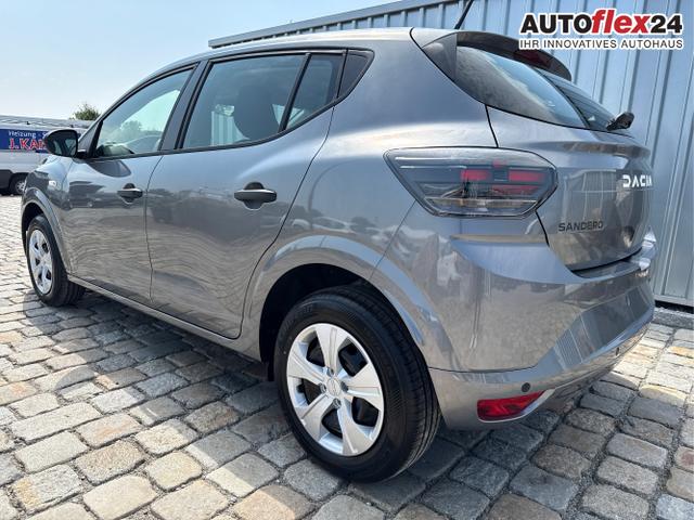 Dacia / Sandero / Grau / / / 