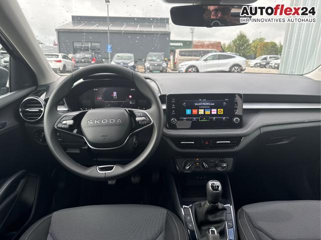 Skoda / Fabia / Grau / / / 130 Jahre 1.0 MPI 80 PS-Virtuelles Cockpit-AppleCarplay-Android-Auto-LED-Klima-Tempomat-R&uuml;ckfahrkamera-DAB-SHZ-15 Alu-sofort, Beispielbilder, ggf. teilweise mit Sonderausstattung