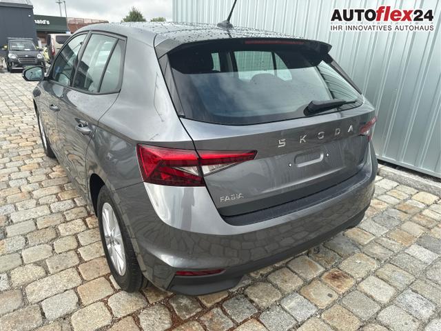 Skoda / Fabia / Grau / / / 130 Jahre 1.0 MPI 80 PS-Virtuelles Cockpit-AppleCarplay-Android-Auto-LED-Klima-Tempomat-R&uuml;ckfahrkamera-DAB-SHZ-15 Alu-sofort, Beispielbilder, ggf. teilweise mit Sonderausstattung