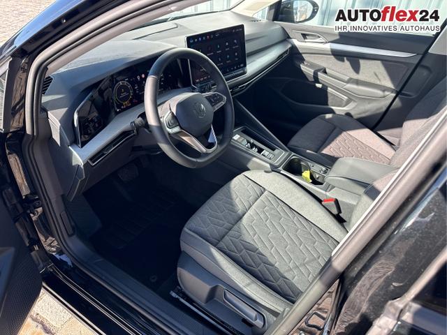 Volkswagen / Golf / Schwarz / / / VIII PRIME 1.5 TSI eHybrid PHEV 150 KW-Park Assist-R&uuml;ckfahrkamera-3 Zonen Climatronic-Wireless App Connect-Sofort, Beispielbilder, ggf. teilweise mit Sonderausstattung
