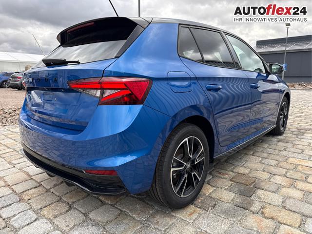 Skoda / Fabia / Blau / / / 