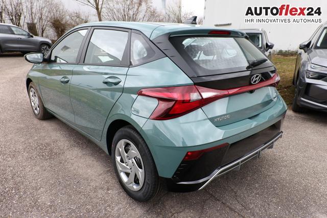 Hyundai i20 Select DCT MY26 Nav Kam PDC Klima Temp CarP 