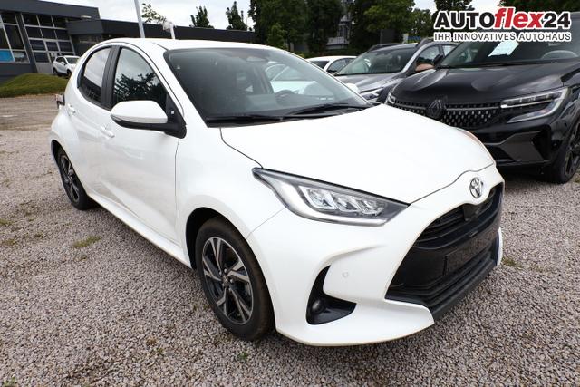 Zentrallager Toyota Yaris - 1.5 HEV 116 E-CVT ACC SHZ LED SafetyP Kam