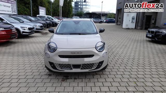 Vorlauffahrzeuge Fiat 600 - La Prima MHEV 110 DCT eHK ACC SHZ Keyl Massa