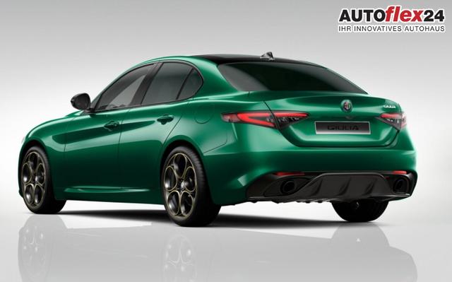 Alfa Romeo Giulia Intensa 2.2 D 210 AT8 Q4 Matrix Pano Nav 