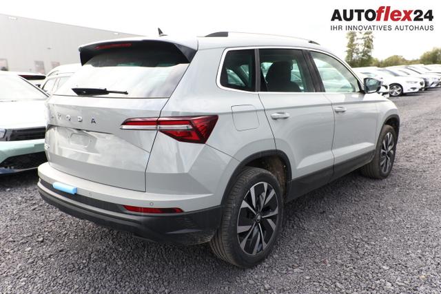Skoda Karoq Selection TSI 150 DSG Pano AHK NavC SideA Leder ACC 