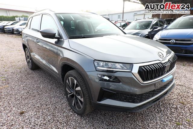 Vorlauffahrzeuge Skoda Karoq - Selection TSI 150 DSG Pano AHK NavC SideA Leder ACC