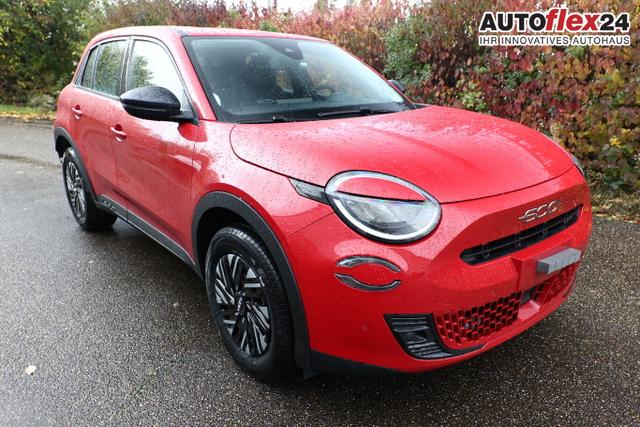 Vorlauffahrzeuge Fiat 600 - Basis MHEV 110 DCT Nav SHZ KeyL LED Kam PDC CarP