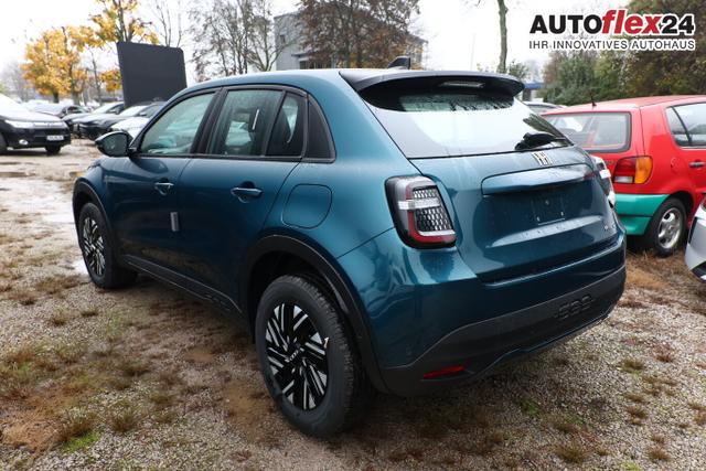 Fiat 600 MHEV 145 DCT LED Nav ACC Kam Keyl Klimaaut 