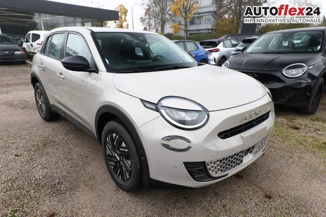 Vorlauffahrzeuge Fiat 600 - MHEV 145 DCT LED Nav ACC Kam Keyl Klimaaut