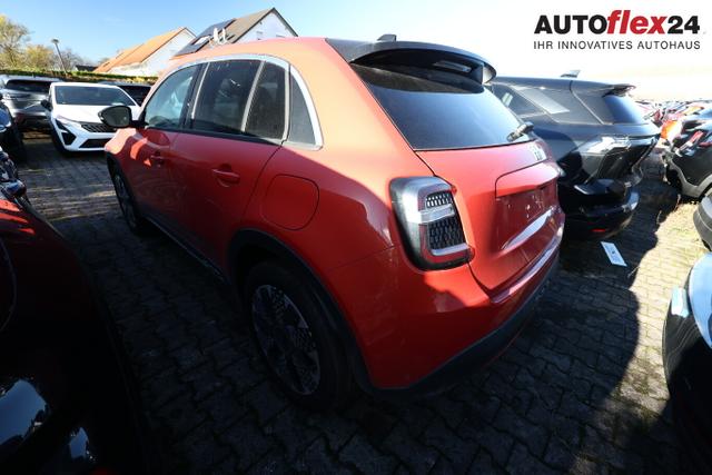 Fiat 600 La Prima 11kW-OBC W&auml;rmeP Massage Nav Keyl 