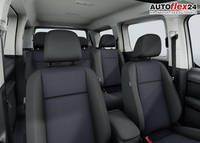 Volkswagen Caddy Maxi 7S AC(2Zone) ACC Kam AppCo 2xPDC MFL 