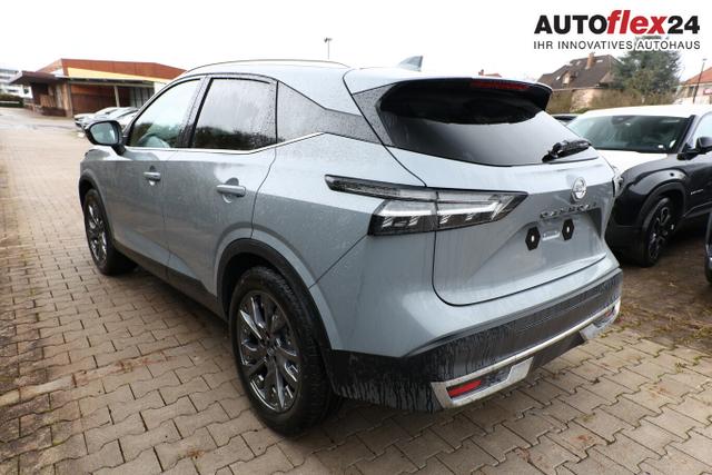 Nissan Qashqai Tekna AT AWD Pano HUD eHk SHZ ACC Keyl 