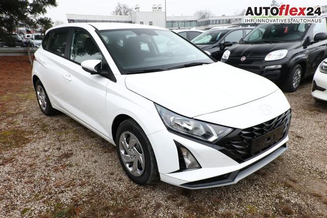 Vorlauffahrzeuge Hyundai i20 - Select DCT MY26 Nav Kam PDC Klima Temp CarP