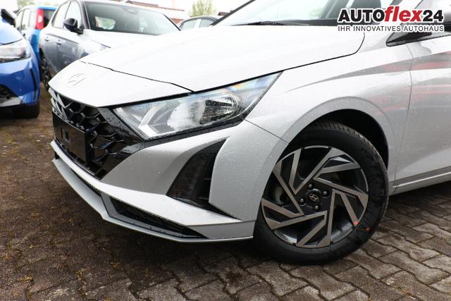 Hyundai i20 Select DCT Nav DigCo 16 CarPlay Kam PDC Temp 