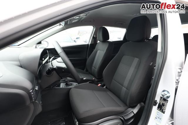 Hyundai i20 Select DCT Nav DigCo 16 CarPlay Kam PDC Temp 