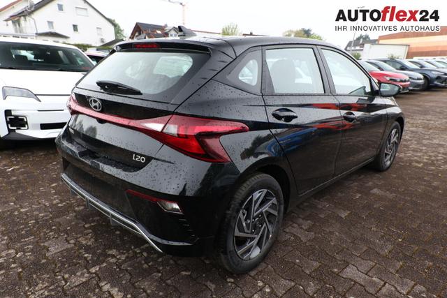 Hyundai i20 Select DCT Nav DigCo 16 CarPlay Kam PDC Temp 
