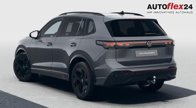 Volkswagen Tiguan R-Line Pano BlackP Nav Matrix LM19Z PrivG 