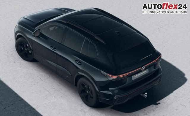 Volkswagen Tiguan R-Line Pano BlackP Nav Matrix LM19Z PrivG 