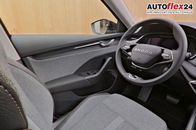 Skoda Octavia Combi Selection DSG Selec Matrix HUD Nav ACC Kessy 