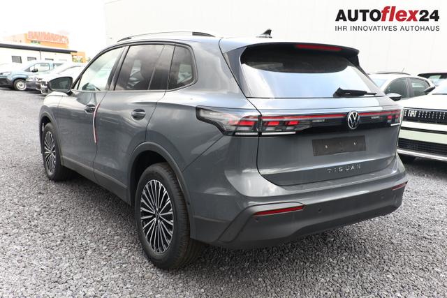 Volkswagen Tiguan DSG LED+ Pano Nav 5JGar IQ.DRIVE LM18Z 