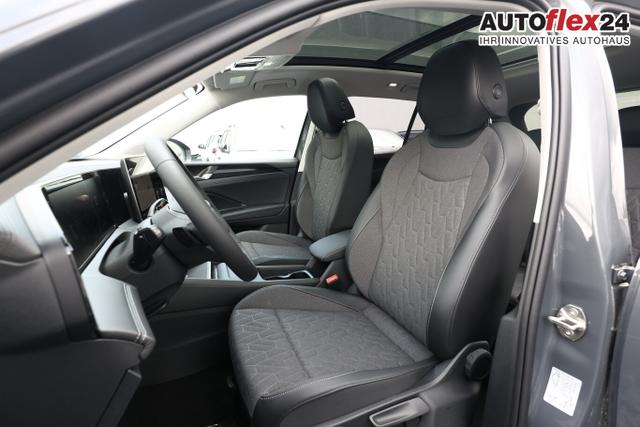 Volkswagen Tiguan DSG LED+ Pano Nav 5JGar IQ.DRIVE LM18Z 