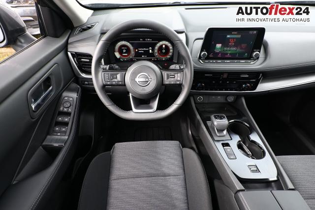 Nissan X-Trail Acenta AT 7S 4xSHZ LED Kam ACC CarPlay 