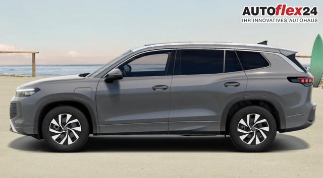 Vorlauffahrzeuge Volkswagen Tayron - LIFE PHEV Pano LED 5JGar IqDrive SHZ eHK PrivG