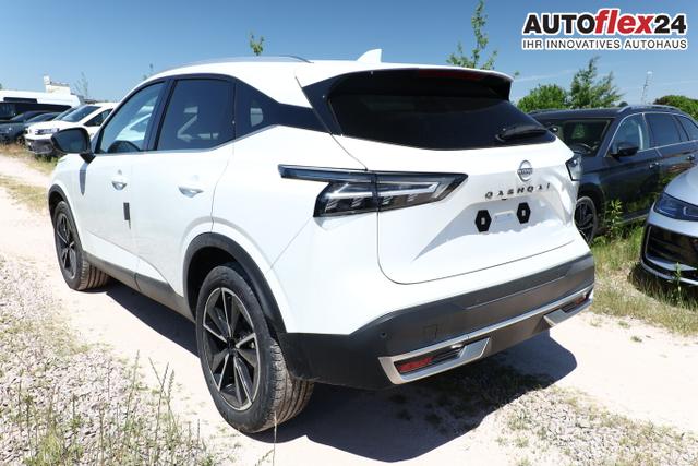 Nissan Qashqai Tekna Pano HUD el.Heckk 360&deg; ACC SHZ Nav 