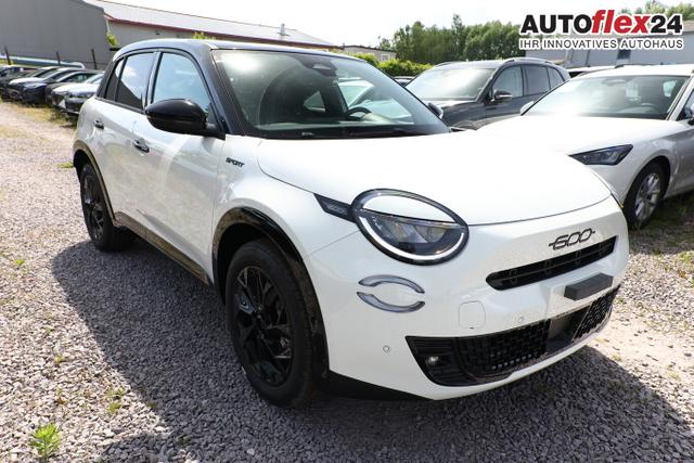 Vorlauffahrzeuge Fiat 600 - Sport Hybrid SHZ ACC Kam Keyl PDC PrivG Bi-C