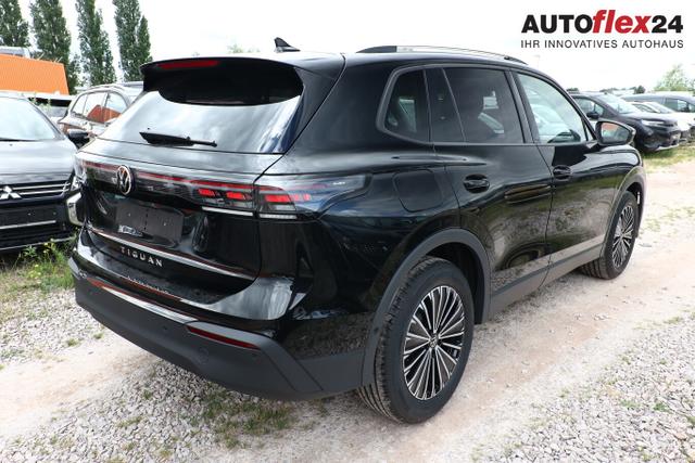 Volkswagen Tiguan DSG LED+ Pano Nav 5JGar IQ.DRIVE LM18Z 