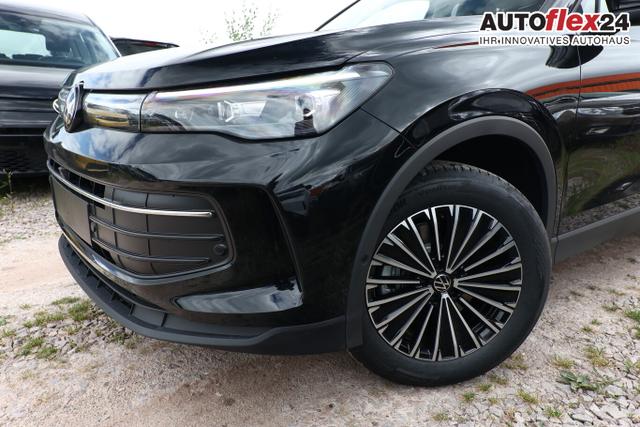 Volkswagen Tiguan DSG LED+ Pano Nav 5JGar IQ.DRIVE LM18Z 