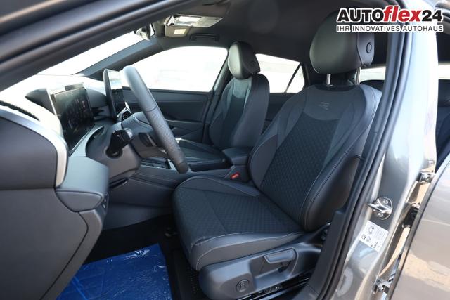 Volkswagen T-Roc R-Line EasyO 5JGar Kam SHZ PrivG ParkAss+ 
