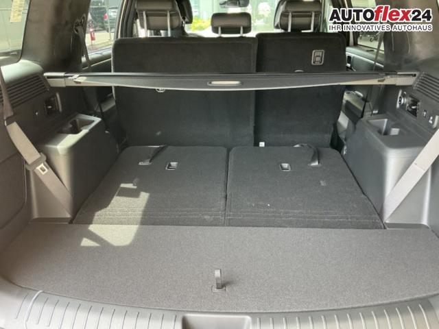 Hyundai SANTA FE HEV 4WD Blackline 7S Nappa Pano 20Z HUD 