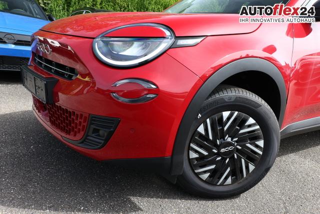 Fiat 600 Icon Hybrid SHZ Keyl Nav Kam 2xPDC LED DigC CarP 