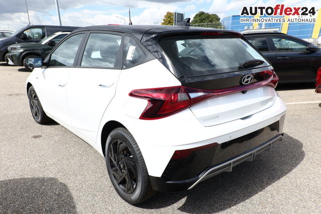 Hyundai i20 Blackline Blackl Nav CarPlay 16Z StyleP Temp Kam DigiC 