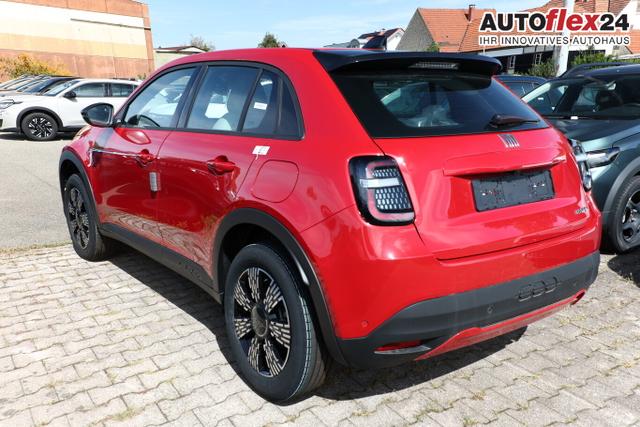 Fiat 600 Icon Hybrid SHZ Keyl Nav Kam 2xPDC LED CarP 
